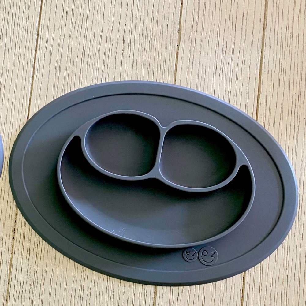 2 for $20 or 1 for $12 EZPZ gray mini mat